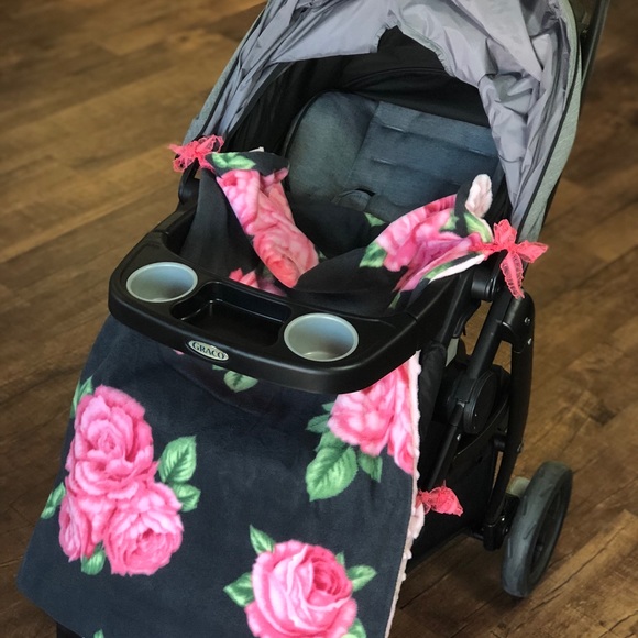 Stroller Cover - Picture 2 of 8